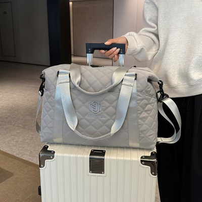 Sophie – Die stylische Weekender-Tasche